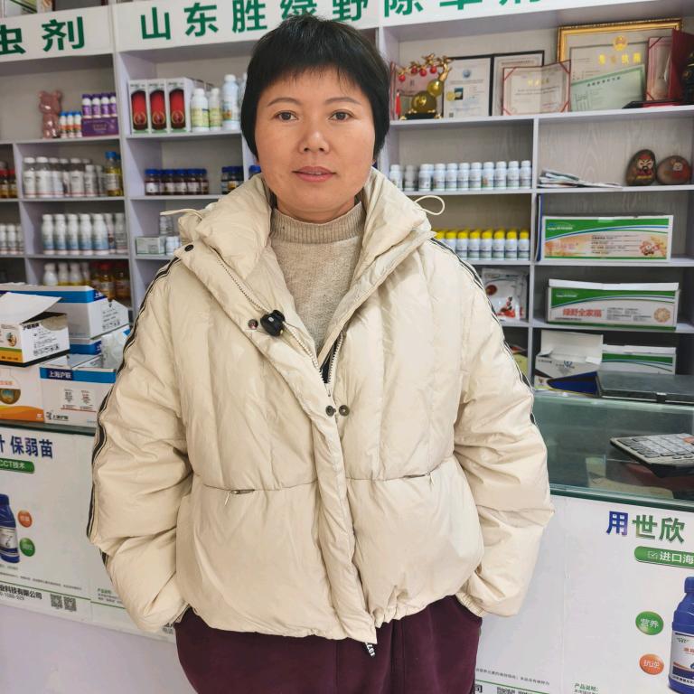 鄢陵南坞农资红姐(小号)