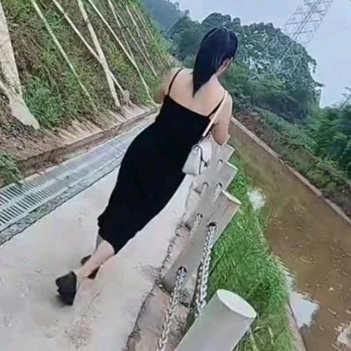 ღ᭄温柔的小白兔꧔ꦿ᭄