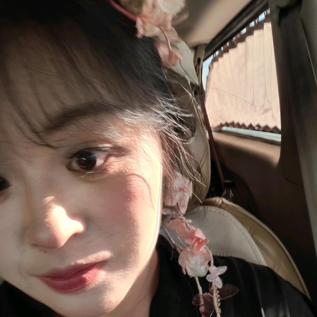 李潇洒~