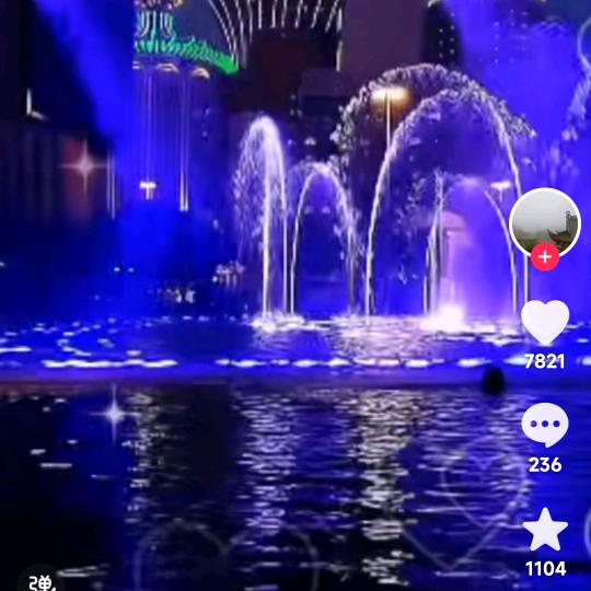 养花儿的人……