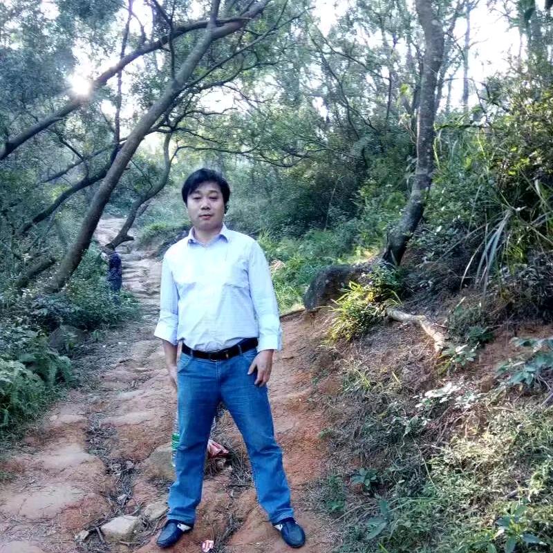 江经彬