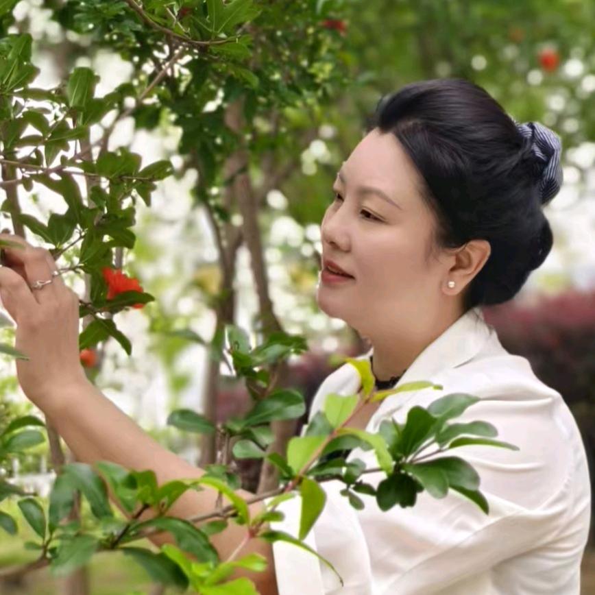 ……小林子……