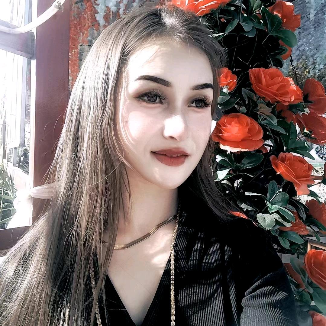Leyla🖤