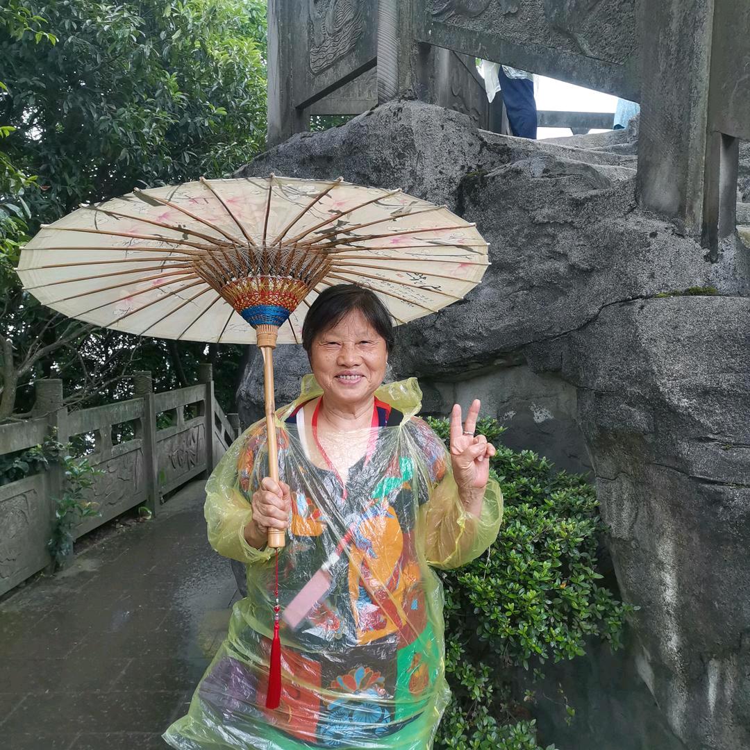 用户4378773955238激