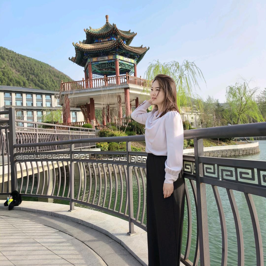 👣逗比@可乐👣（干餐饮的小阿姨）