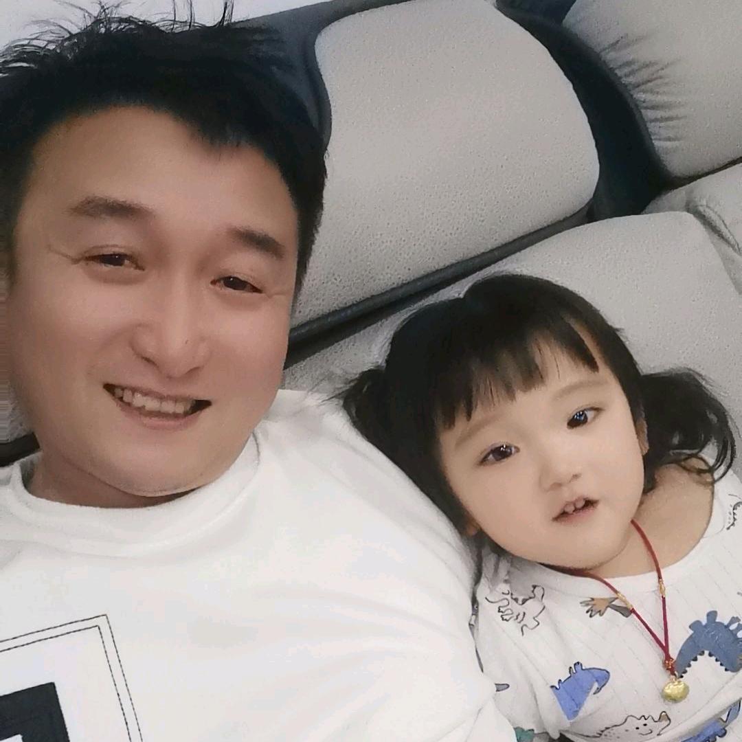 服装人李明～艾尔丽斯，城市格调，曼秀缤纷