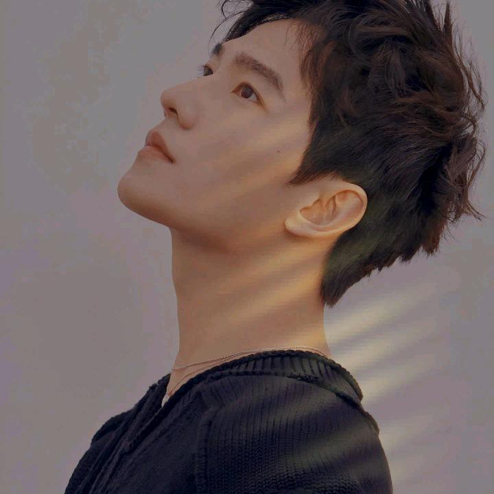 在哪摔倒就在哪坐着玩