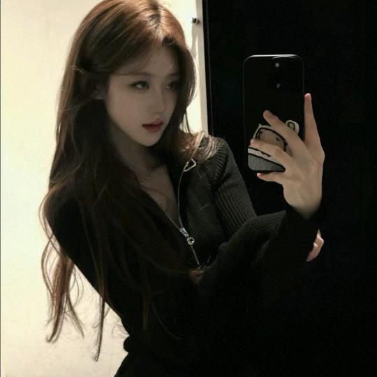 婧
