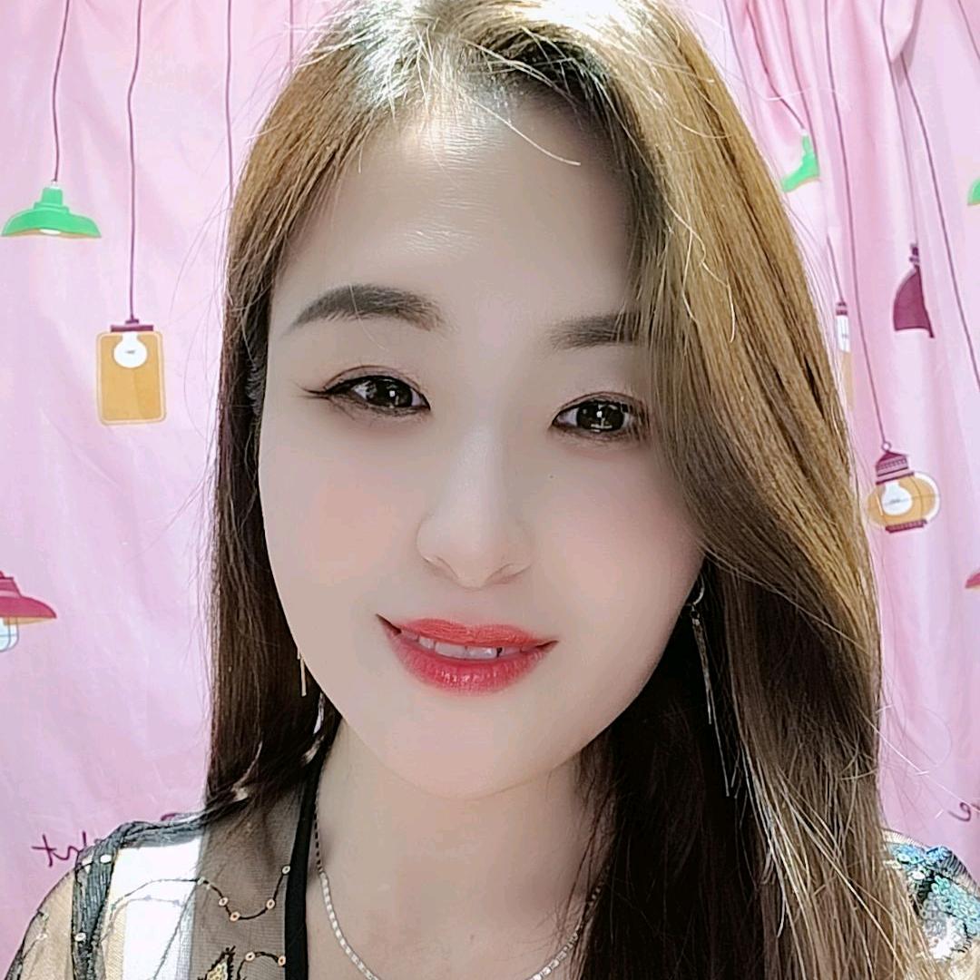毛毛虫，没人疼，