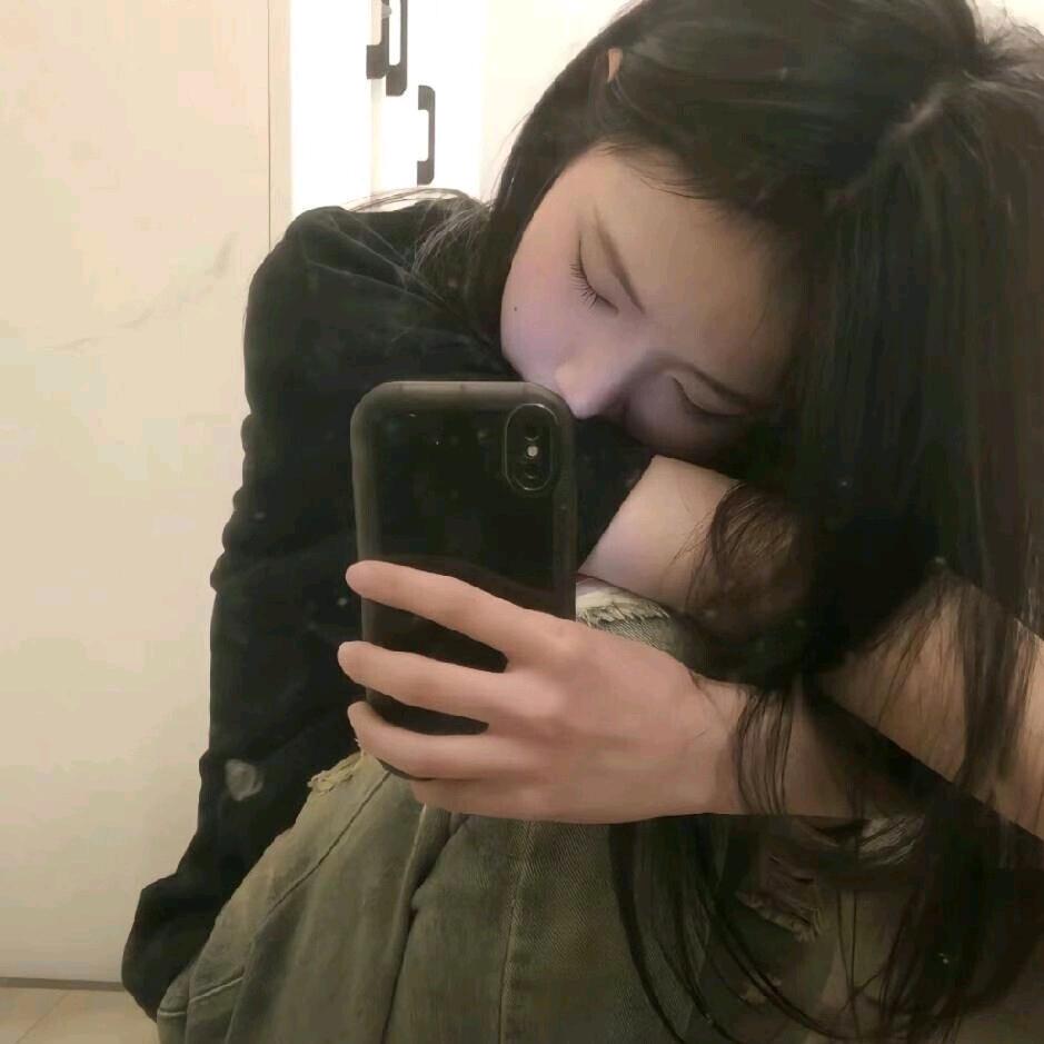 小柒77🦋
