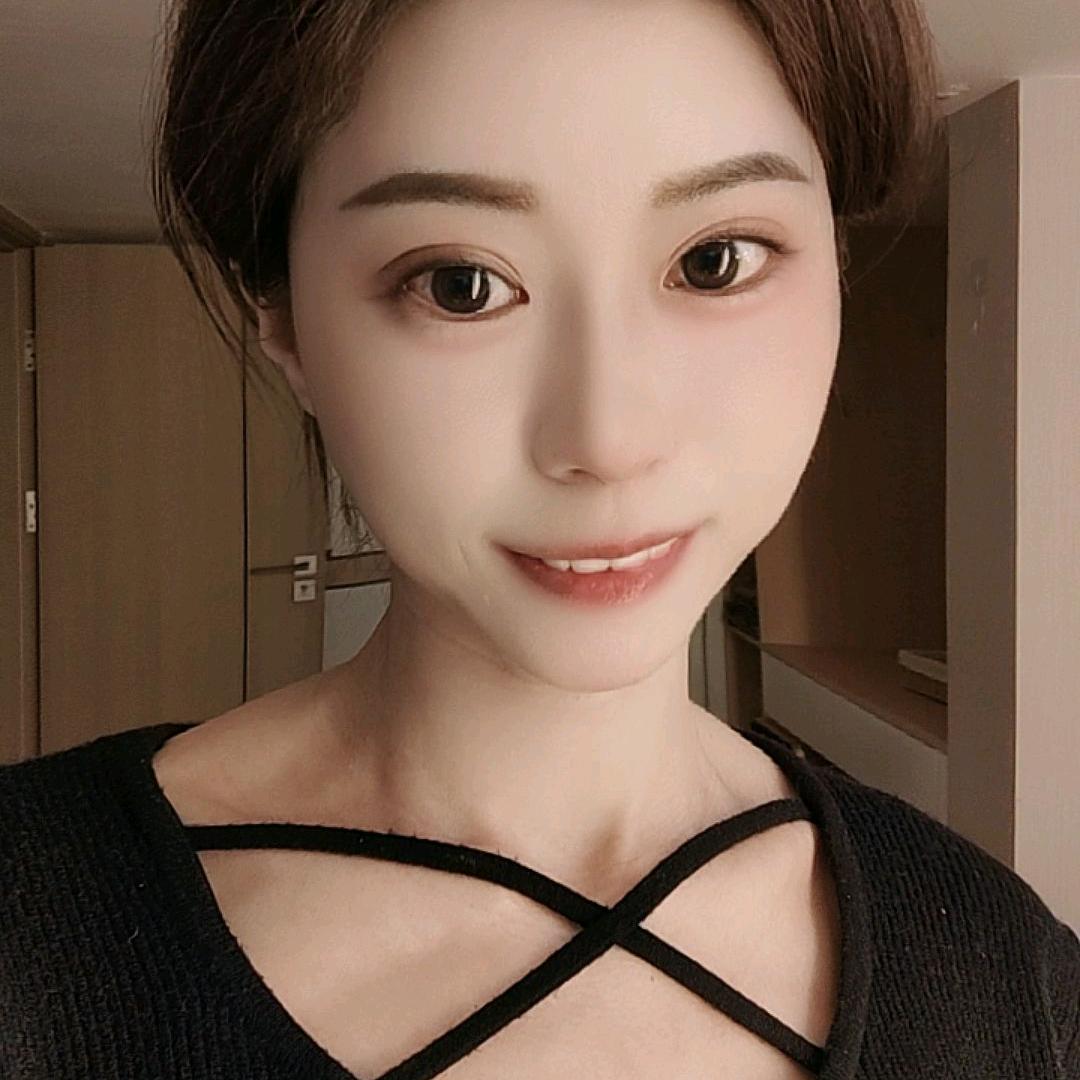 悦悦 💫