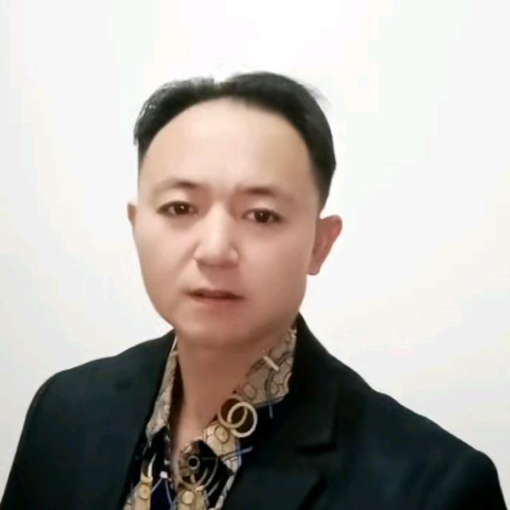 青山绿水。