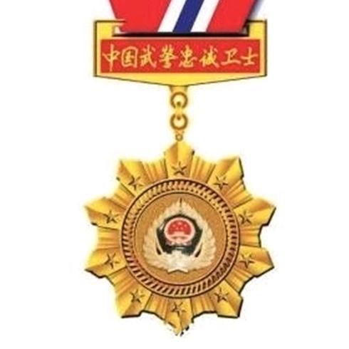橄榄绿