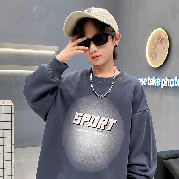 小沐童潮牌童装