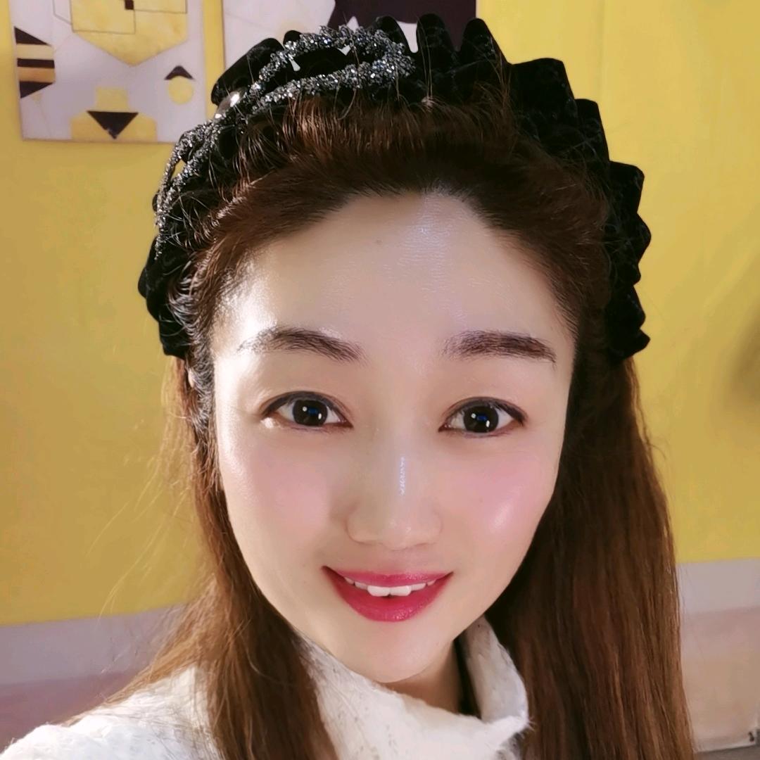 美茉纤晓晓
