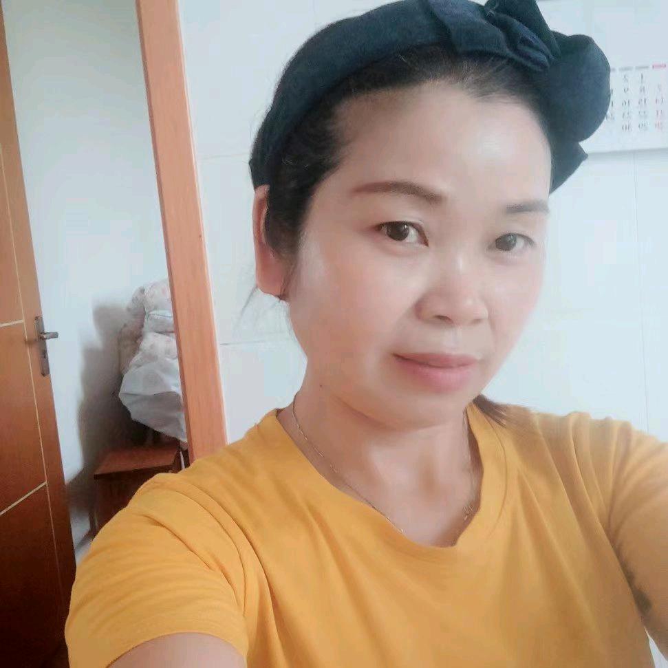 英子，奶香源羊奶粉，