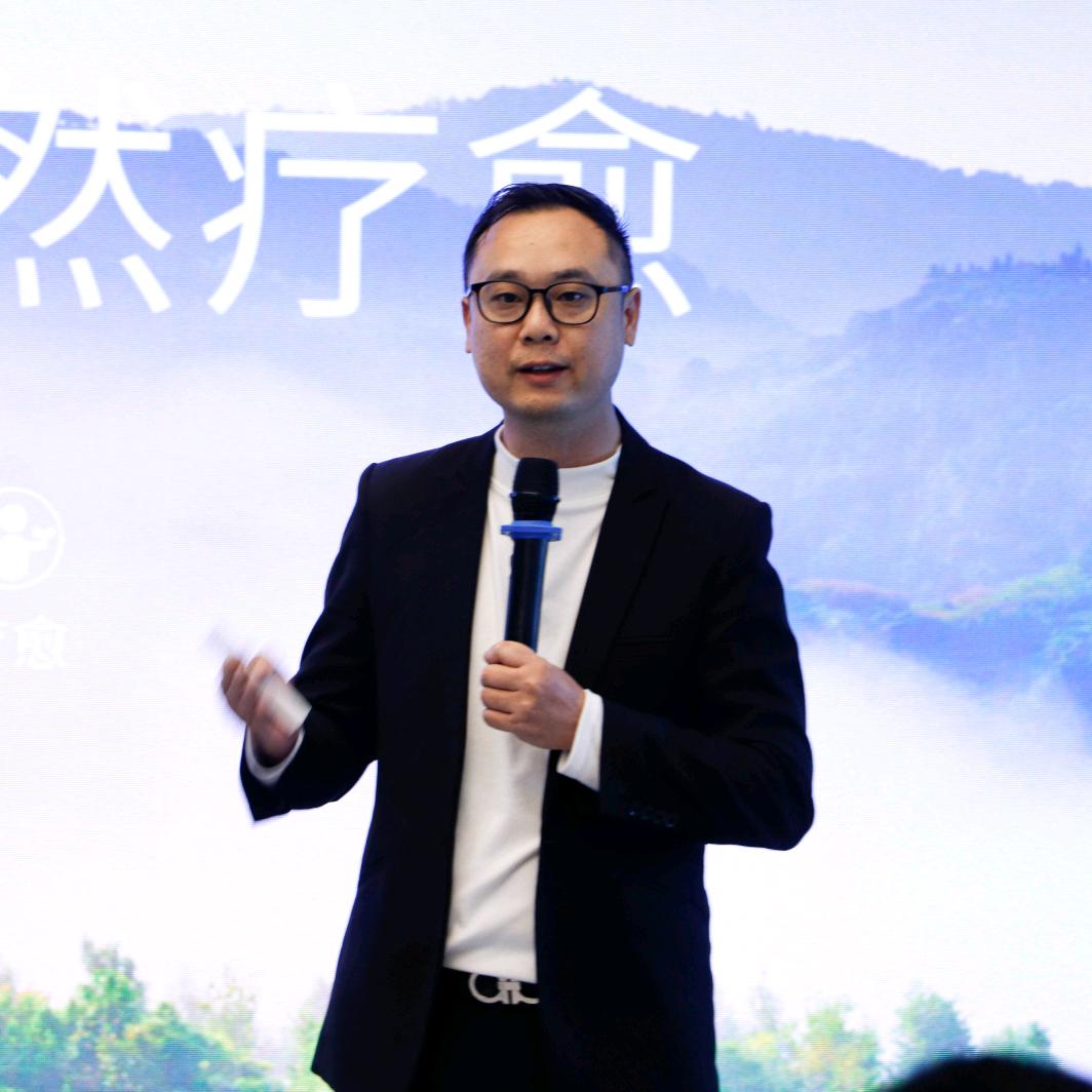龙先生