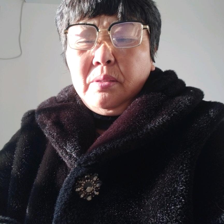 吴月英