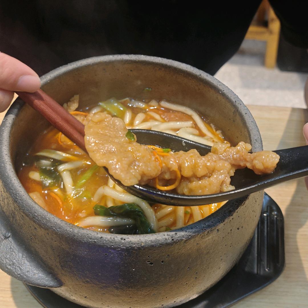 老巷砂锅土豆粉官方号