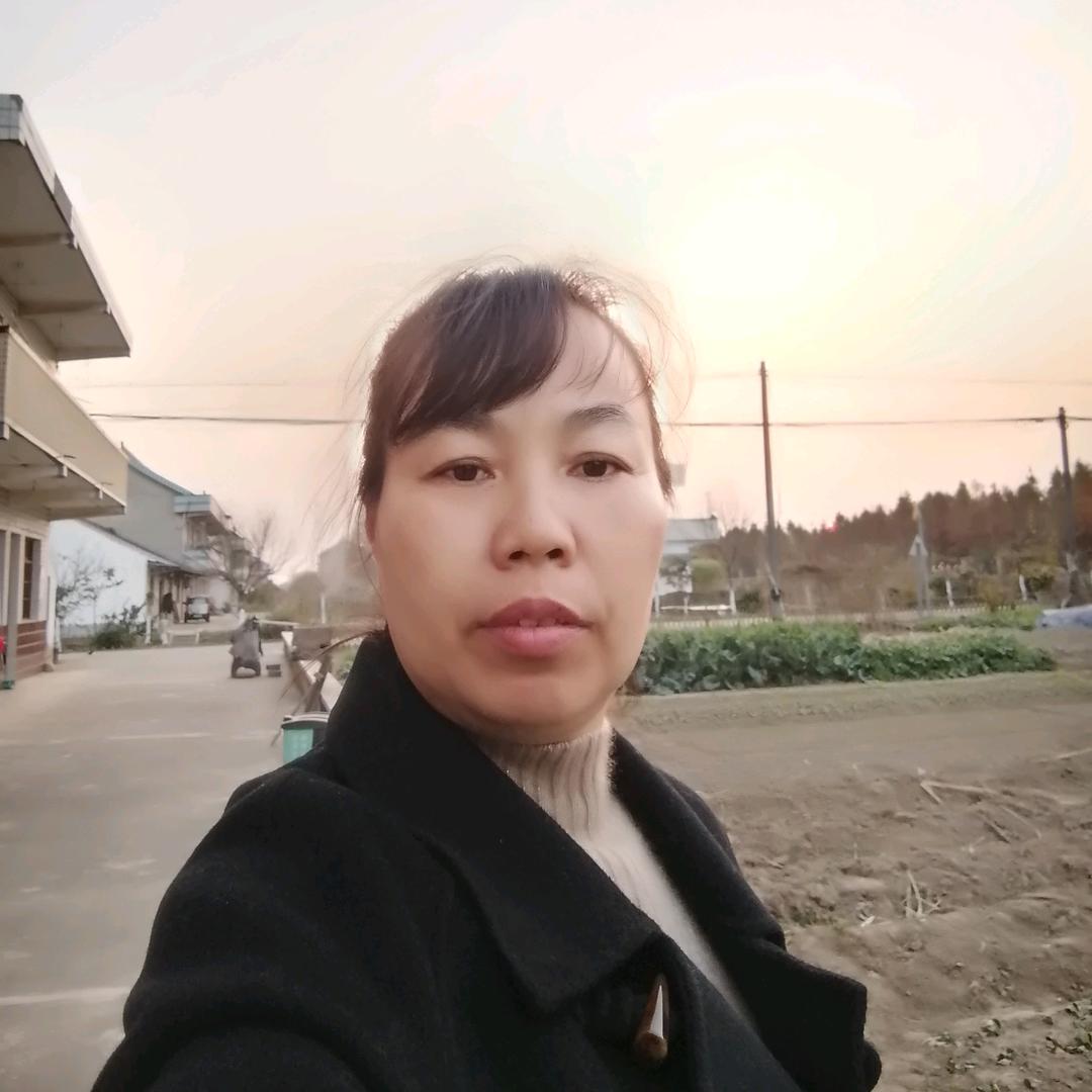英子