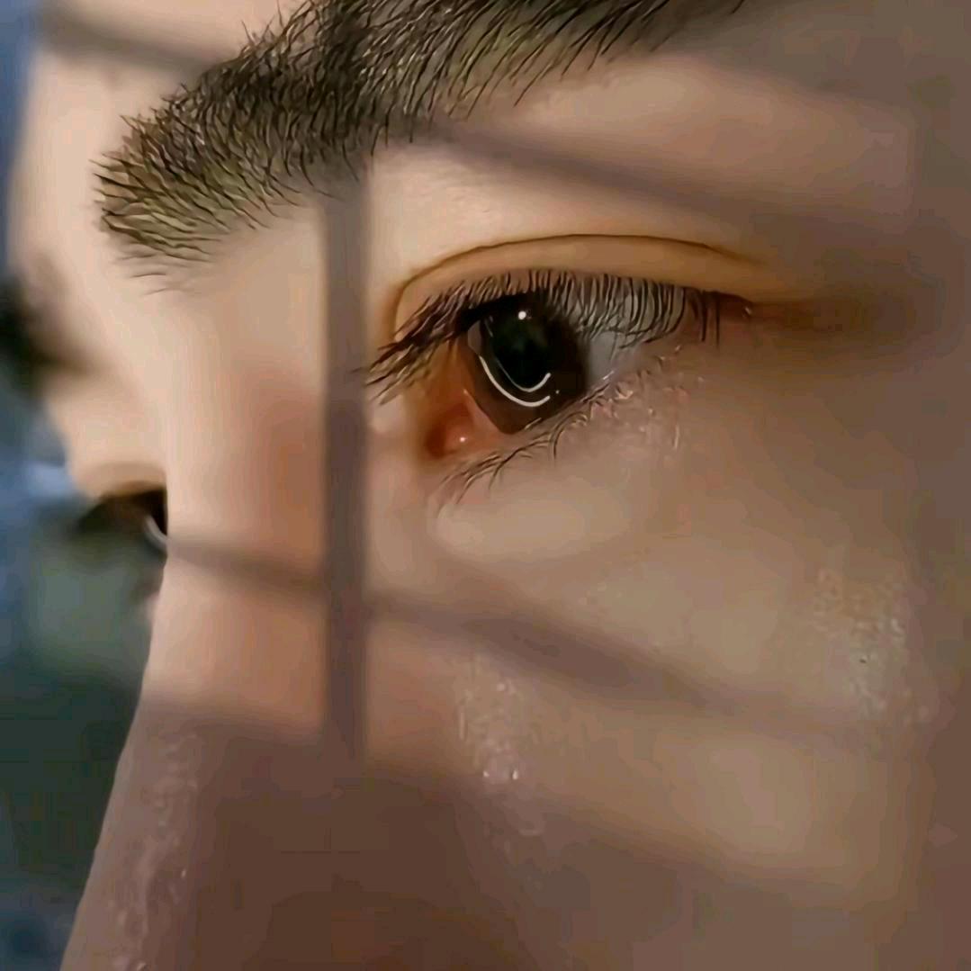 凉生很困