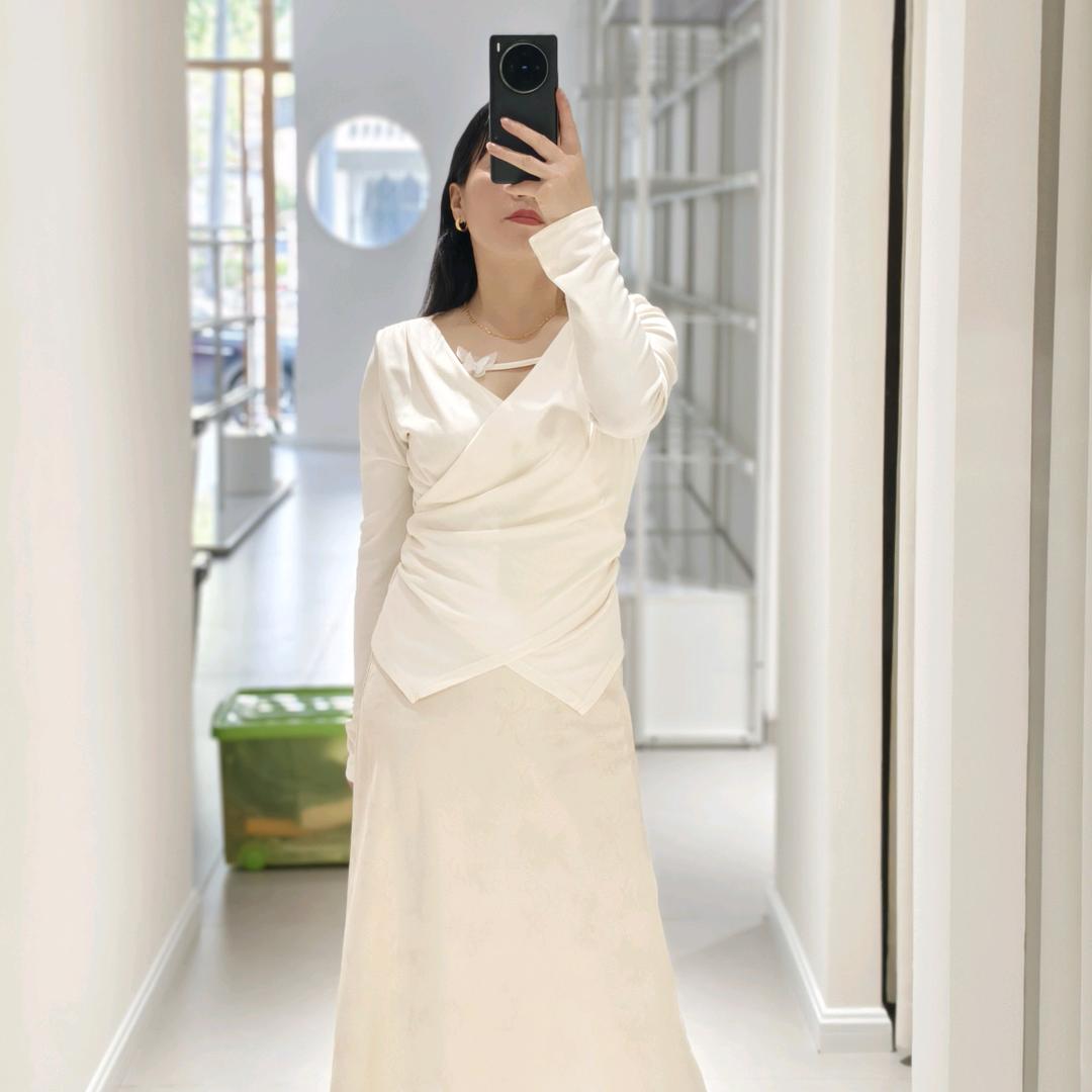 安娜女装内衣集合店《七花北路店》