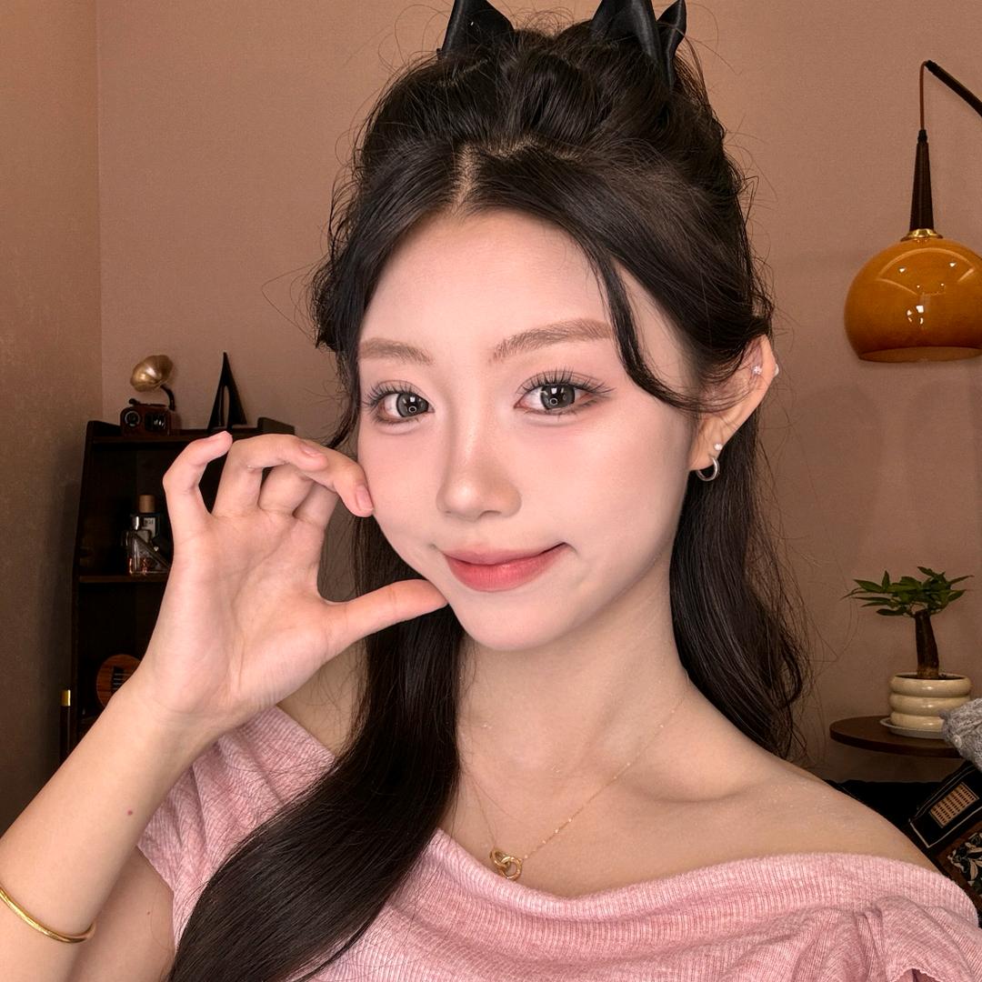 小彤彤彤