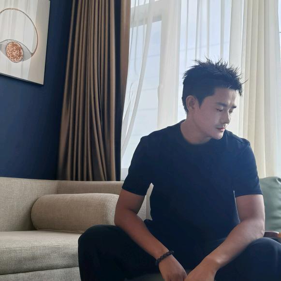 《龙龙有个梦》