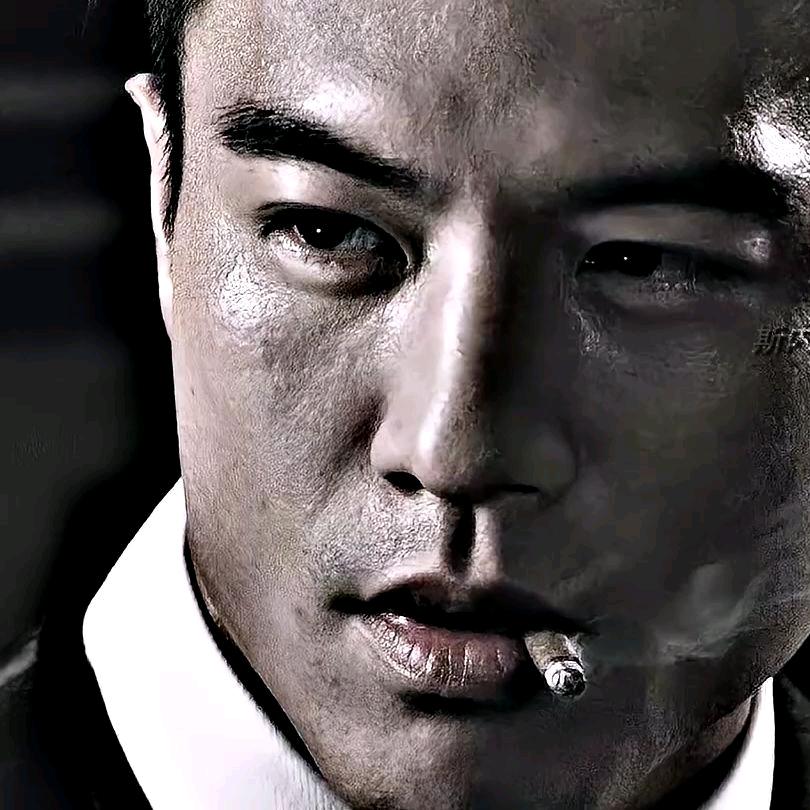 依旧笑春风。