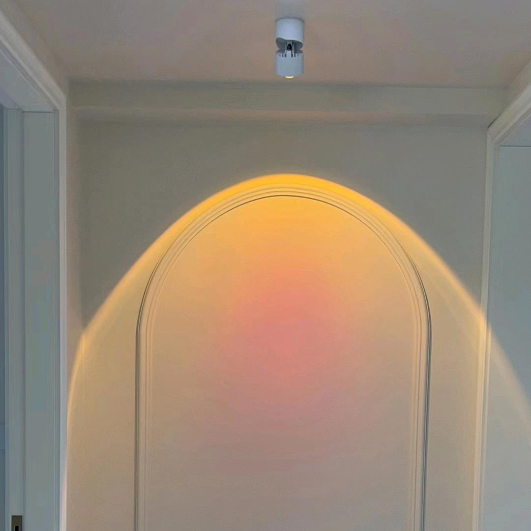 如皋卖石膏线PU线的小姐姐