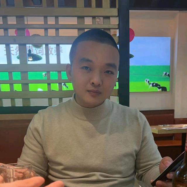 宁波睿森门窗武志华