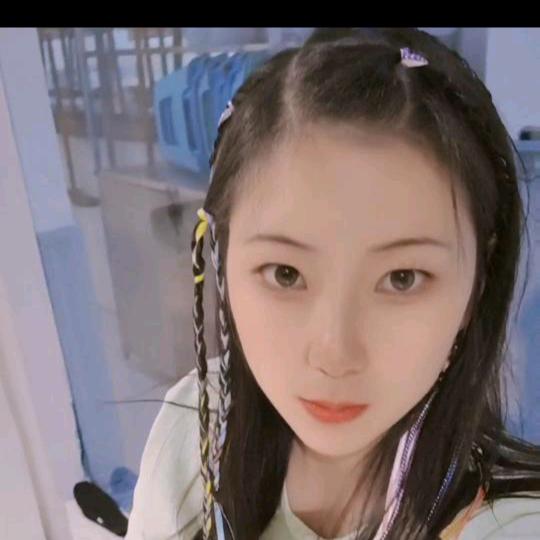 麻花妹小英子