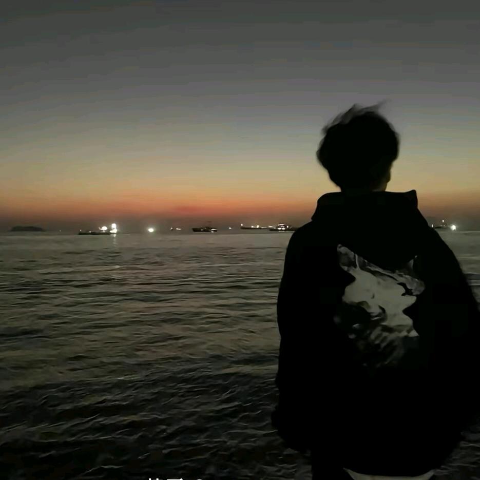 三月