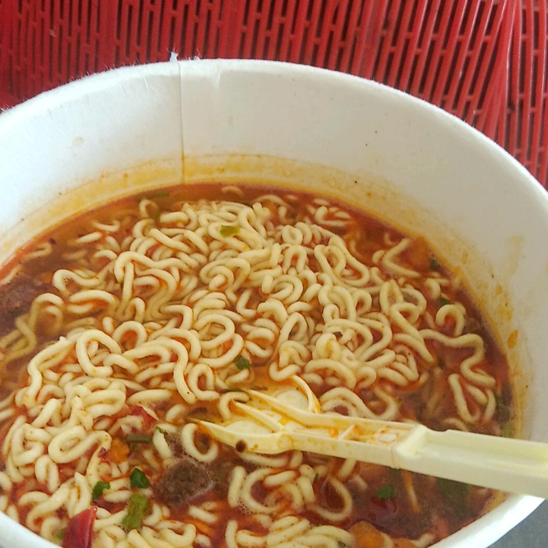 垄