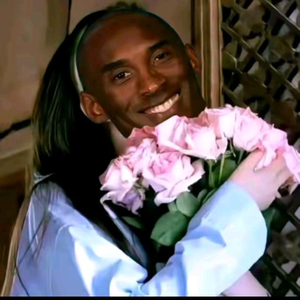 给盲人发手枪说是吹风机