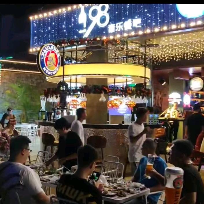198音乐餐吧（海南清水湾）