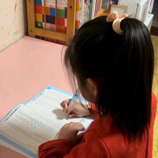 晴晴同学
