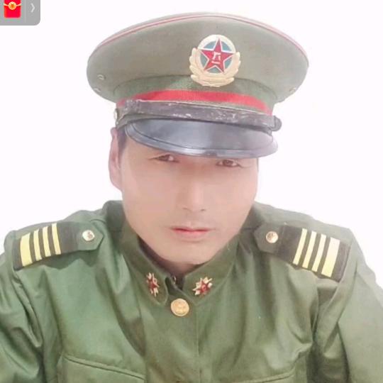 杨佳