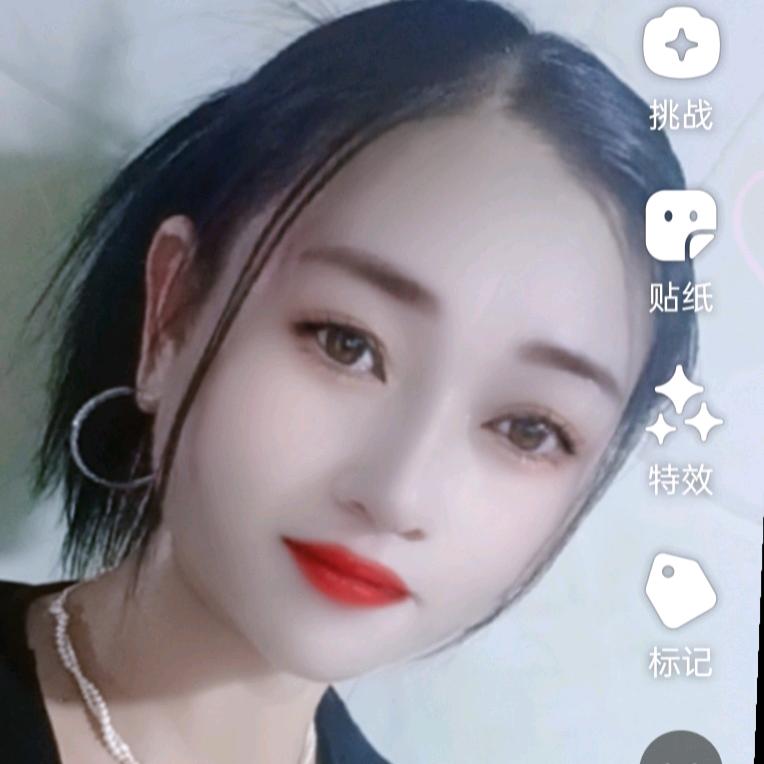 莹莹