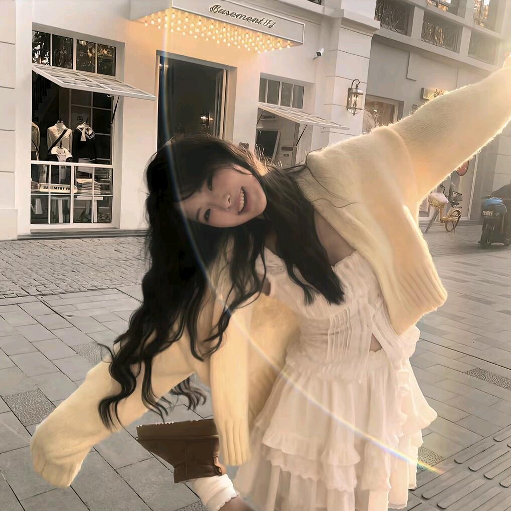 小茜