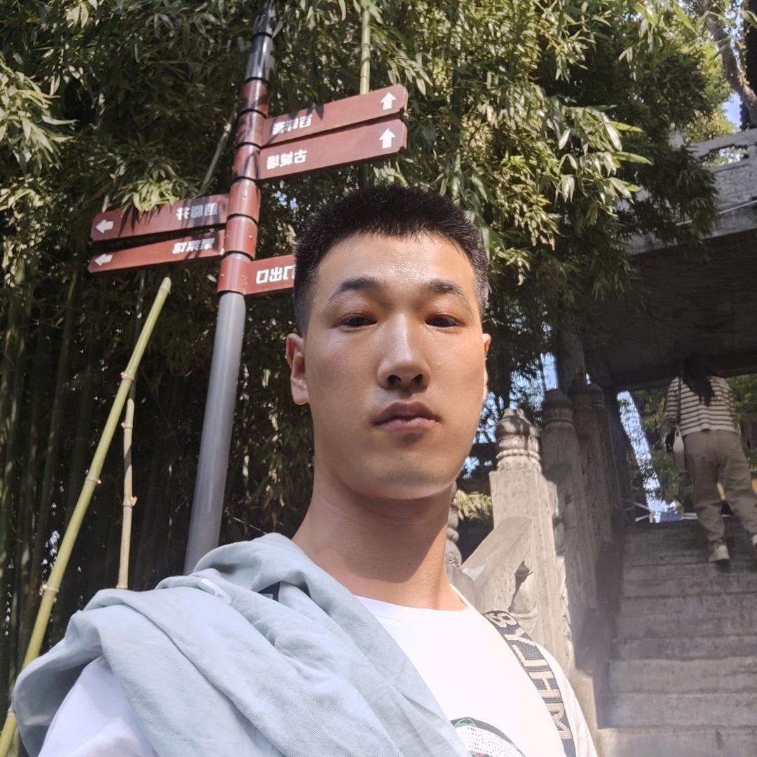 尴尬不