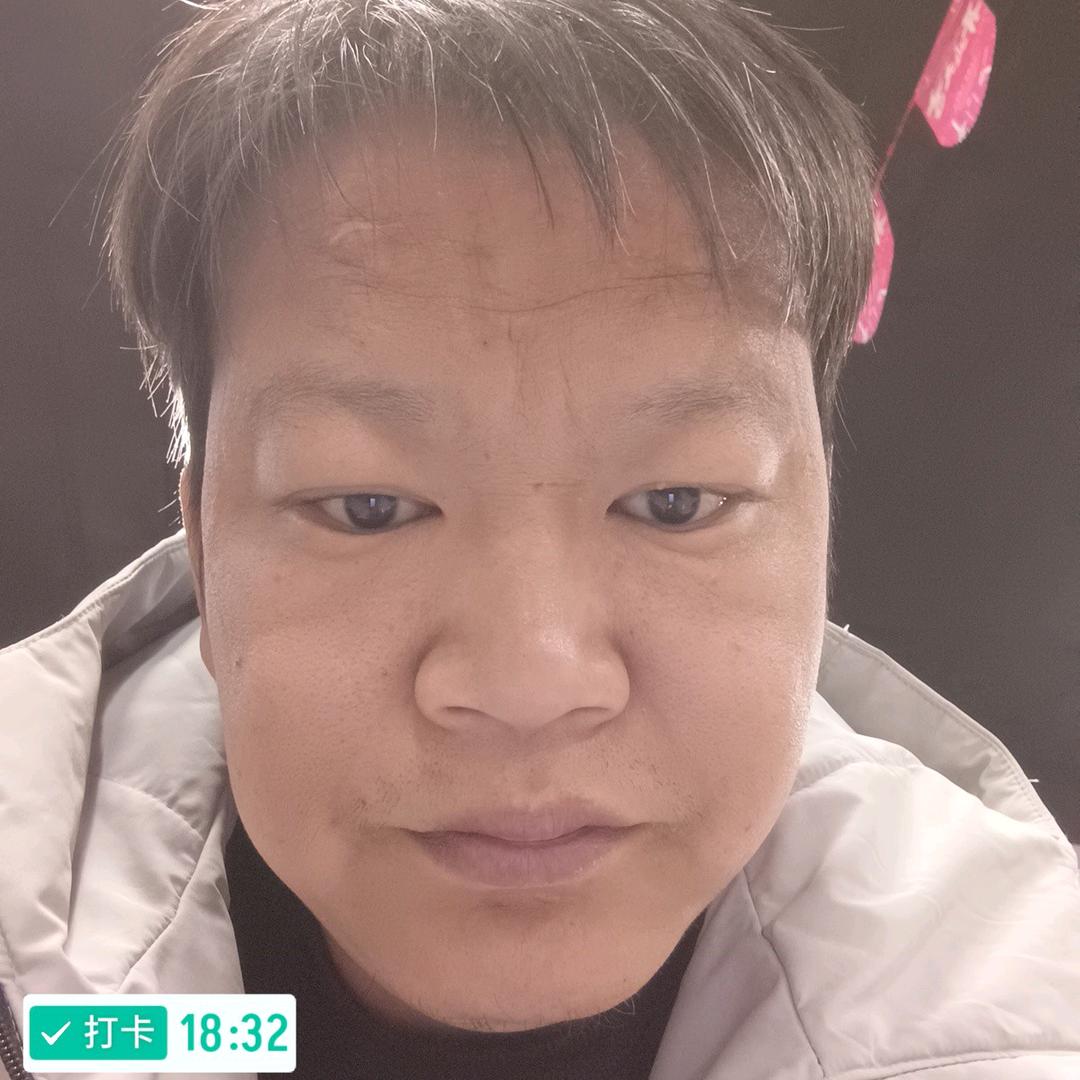 黑粉头子（郑春晖）