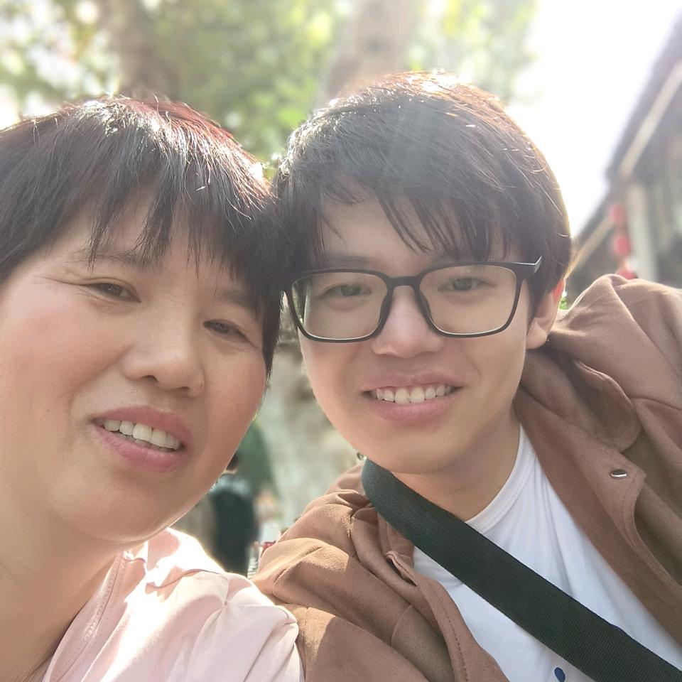赵静