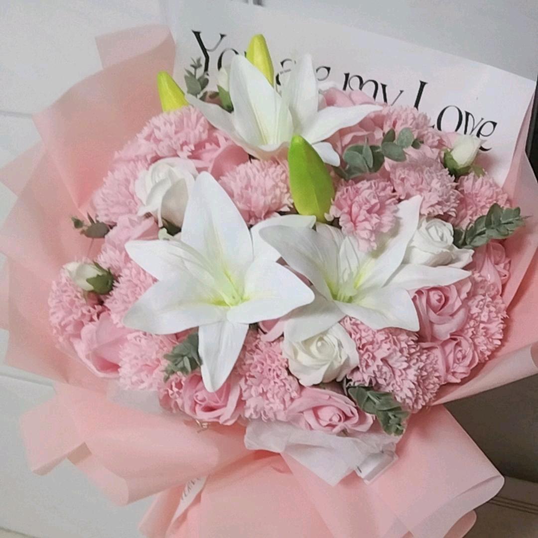 人心如锁，用心珍惜.