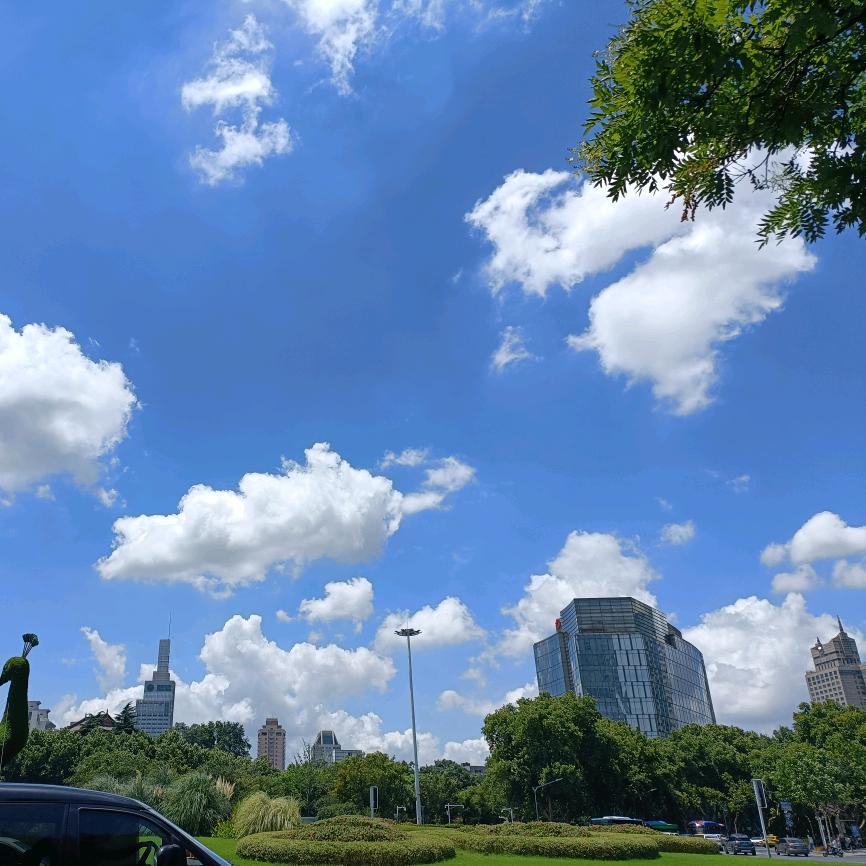 蓝蓝地天