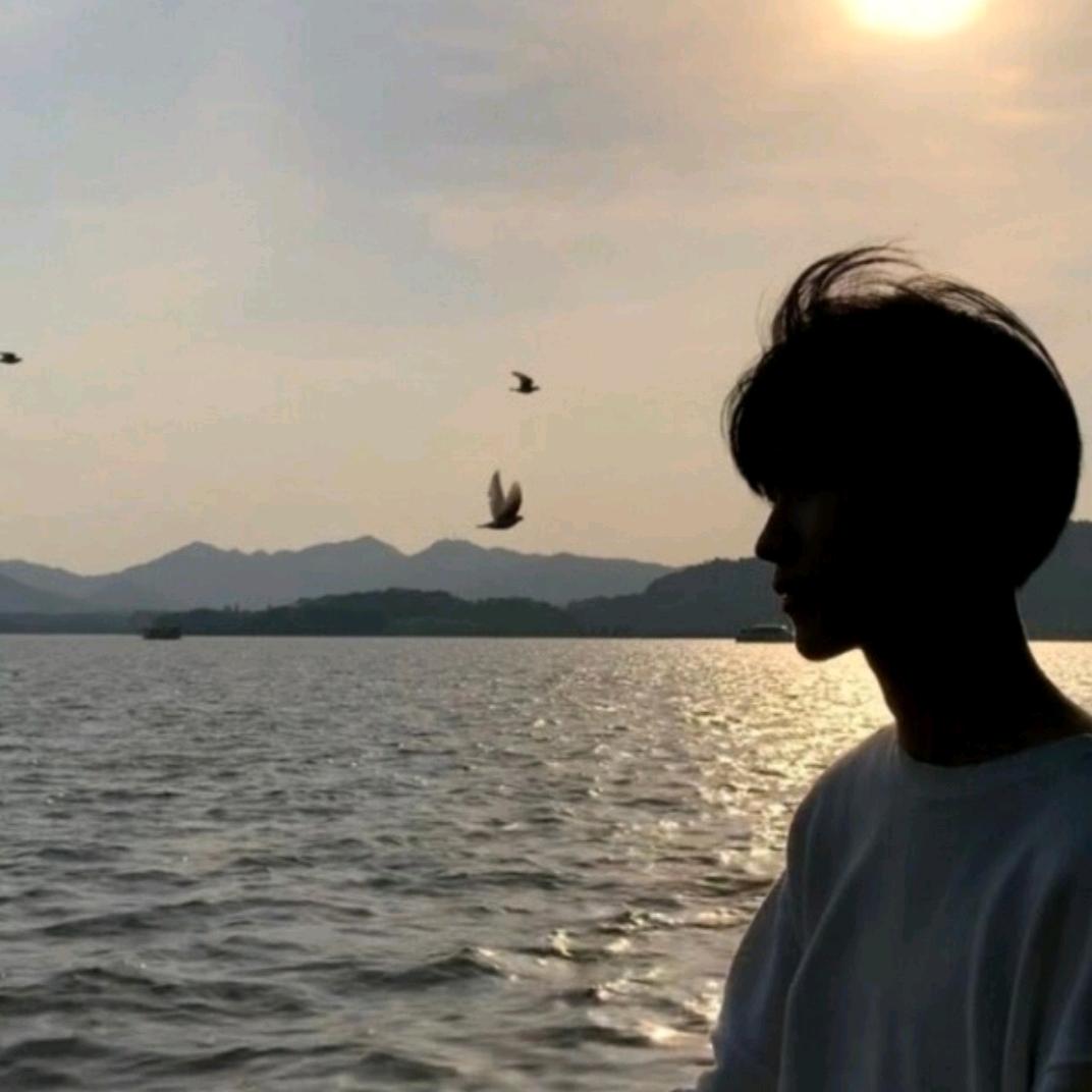 小白，
