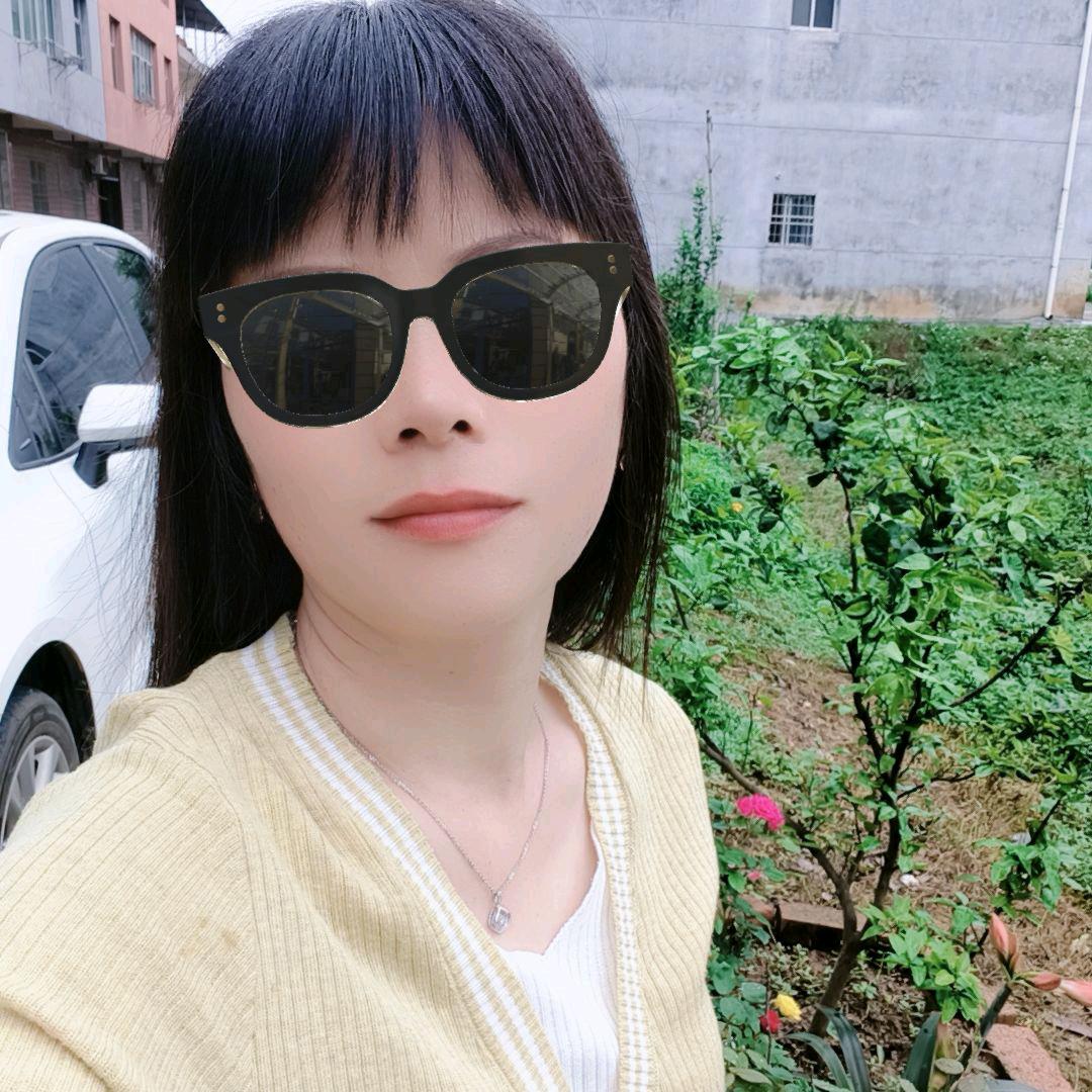 刘 ❤ 住 🌹  幸 💞胡