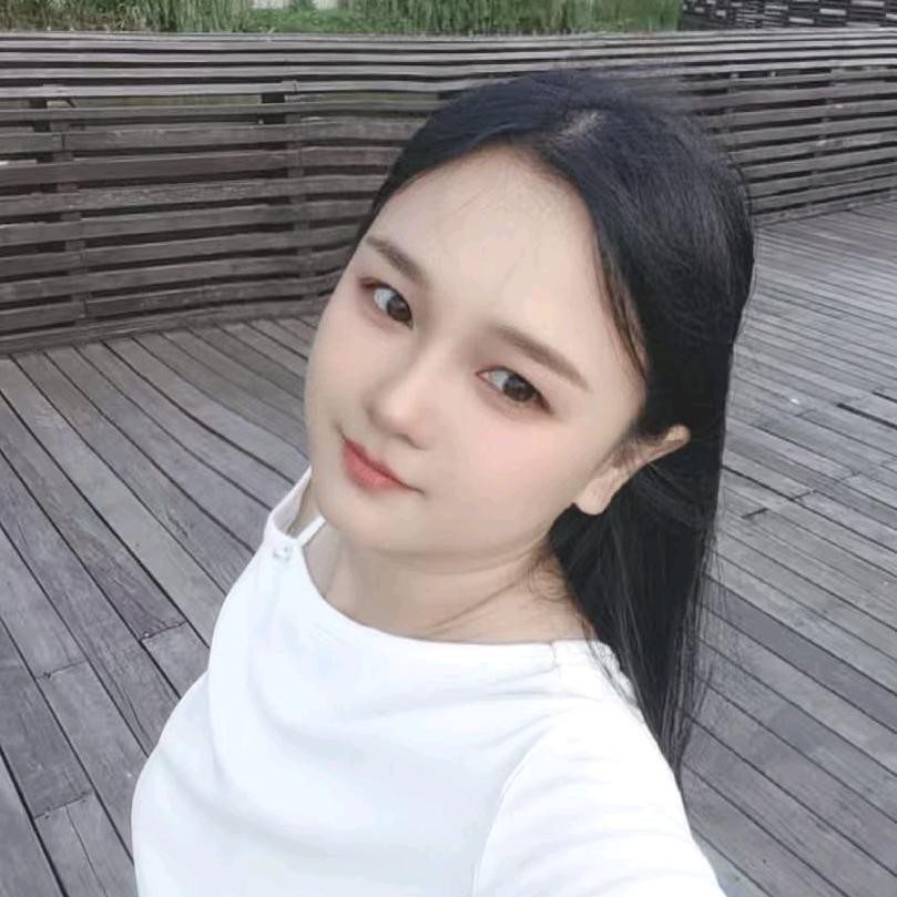 🧚🏻‍♀️依依💋💋