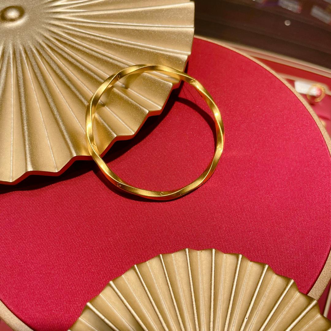 新城宝龙亚一金店