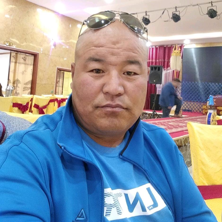 斯琴巴特尔